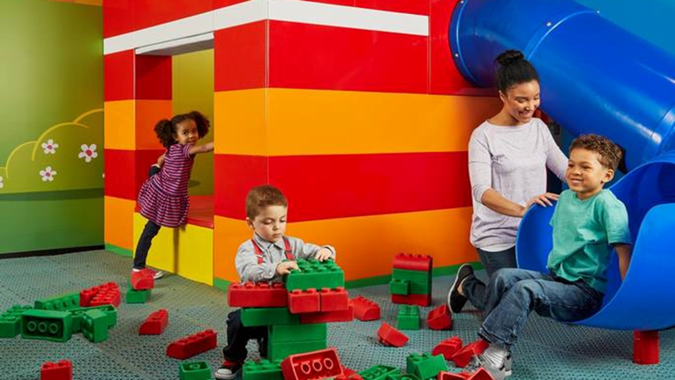 Midwest Travel: LEGOLAND Kansas City - Midwestern Moms